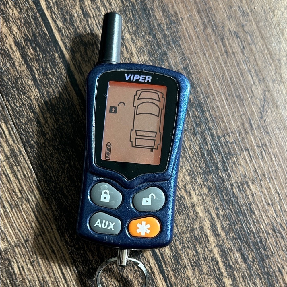 VIPER Replacement Transmitter - Picture 4 of 4